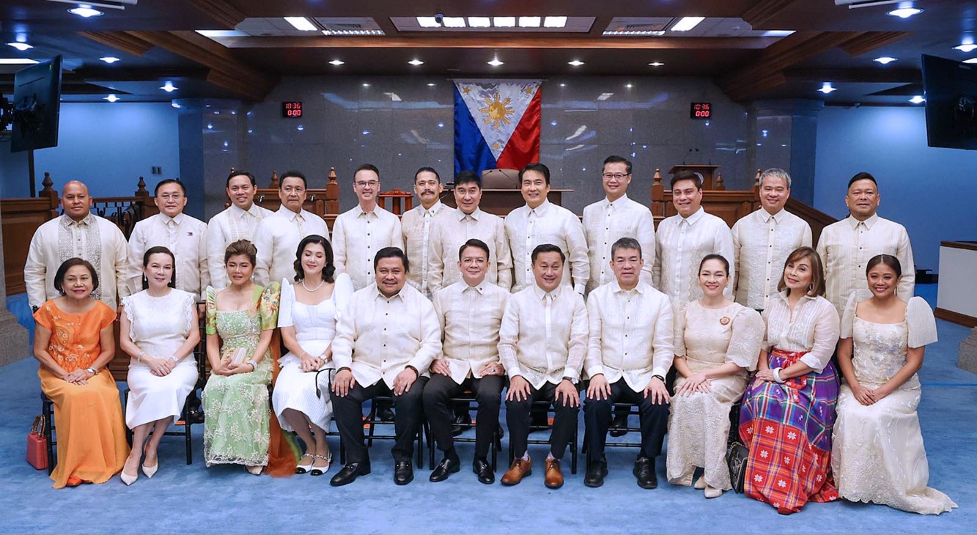 Lacson: Halos lahat ng senador sa 19th Congress may “singit” sa 2025 budget