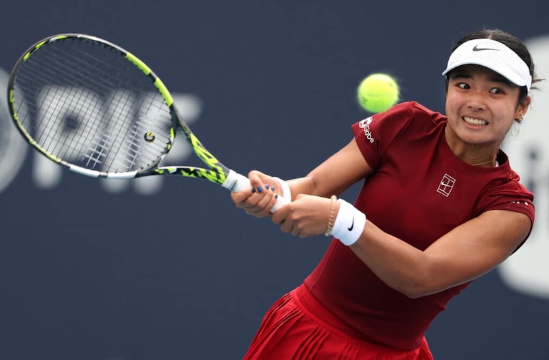 Alex Eala pasok sa Miami Open Quarterfinals matapos ang pag-atras ni Badosa