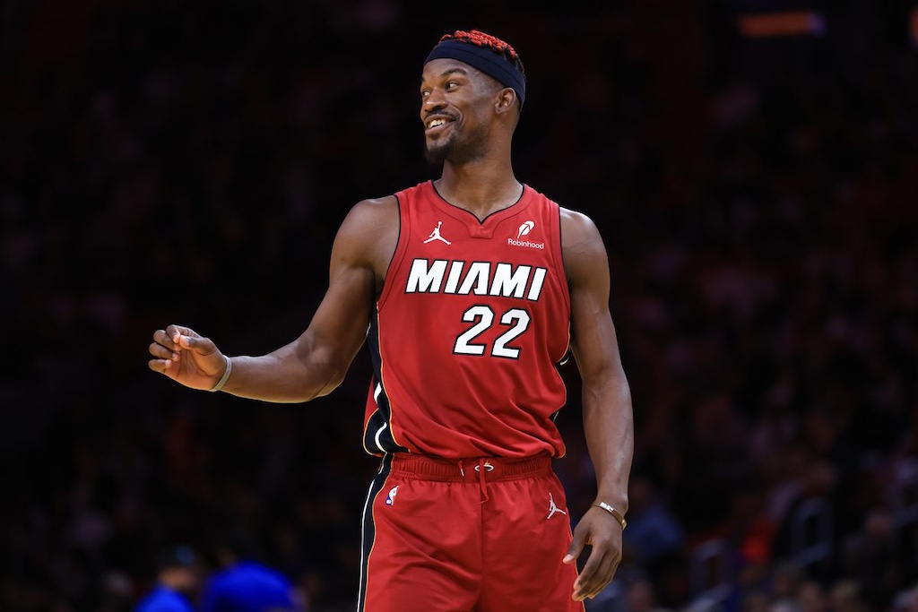 Ipagpalit ng Miami Heat si Jimmy Butler sa Golden State Warriors