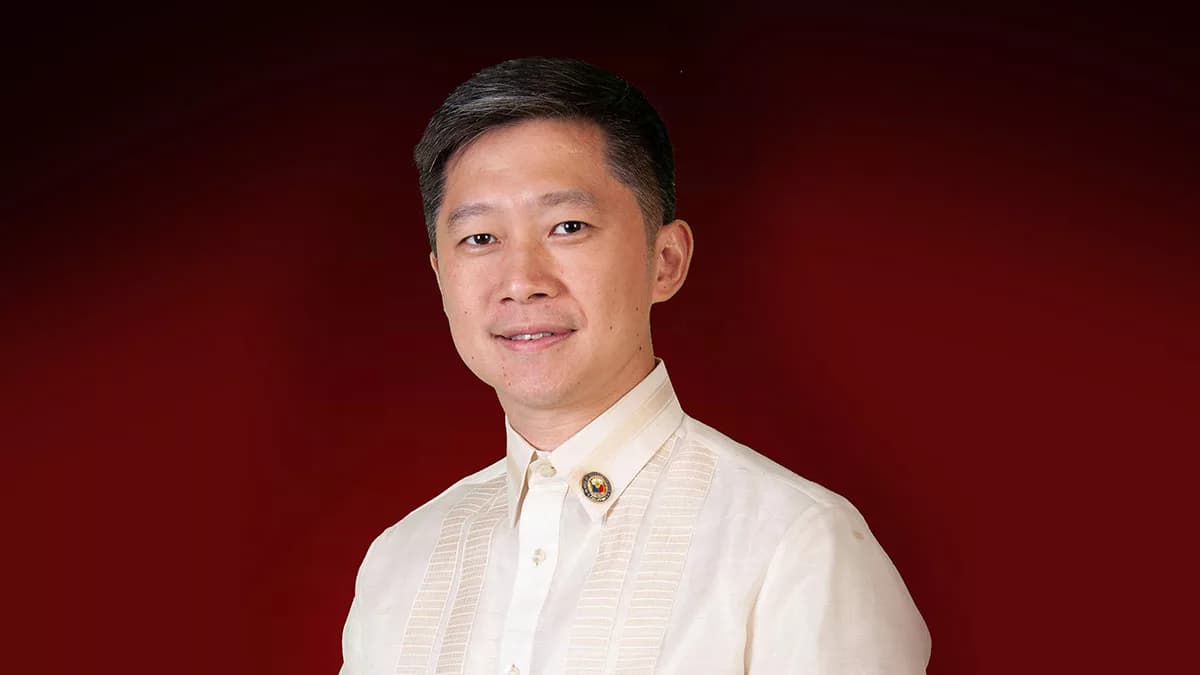 Eric Yap ng ACT-CIS, idinadawit sa umano’y pagdadala ng maleta-maleta ng pera sa bahay ni Zaldy Co