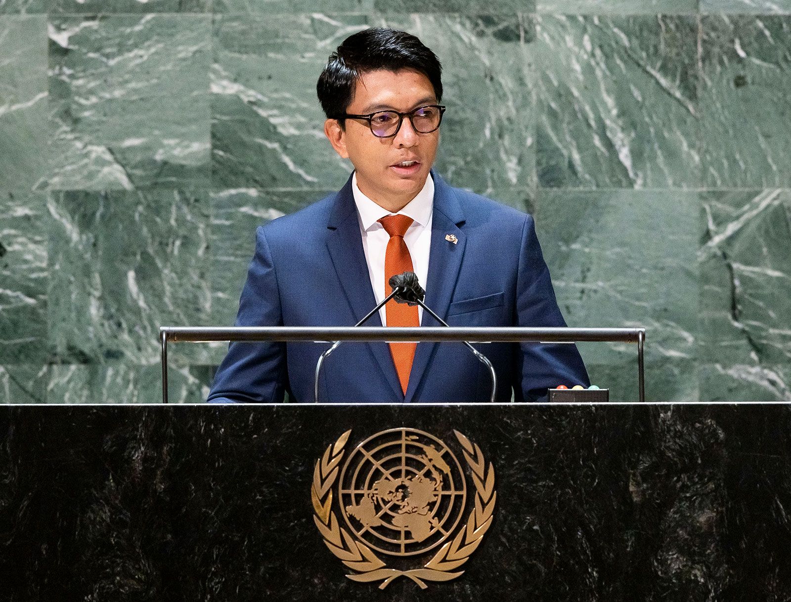 Madagascar president, tumakas matapos ang gen z protests, ayon sa mga opisyal