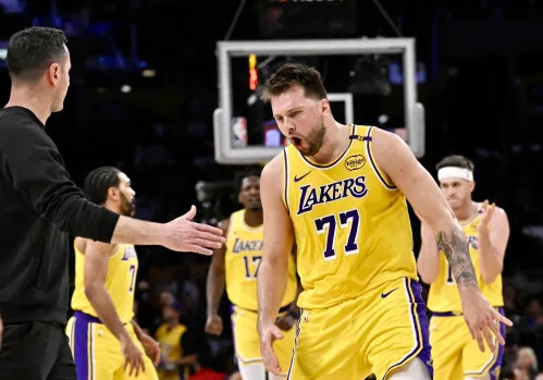 NBA: Luka at Lakers, bumawi sa Game 2
