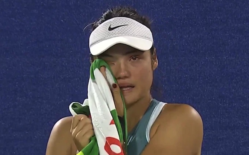 Emma Raducanu Nagkwento Tungkol sa Nakakastress na Karanasan sa Dubai Tennis Championships