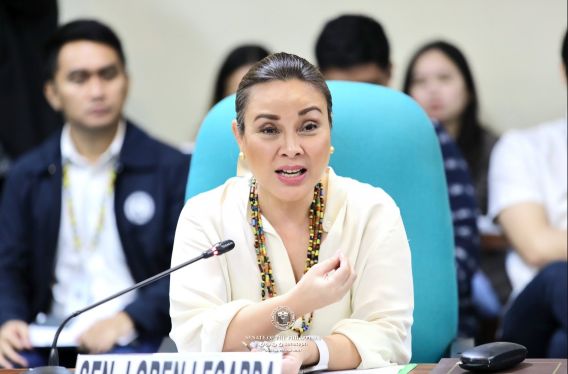 Senate bill, isinusulong ang 30% salary increase para sa mga manggagawang pumapasok tuwing may bagyo, kalamidad