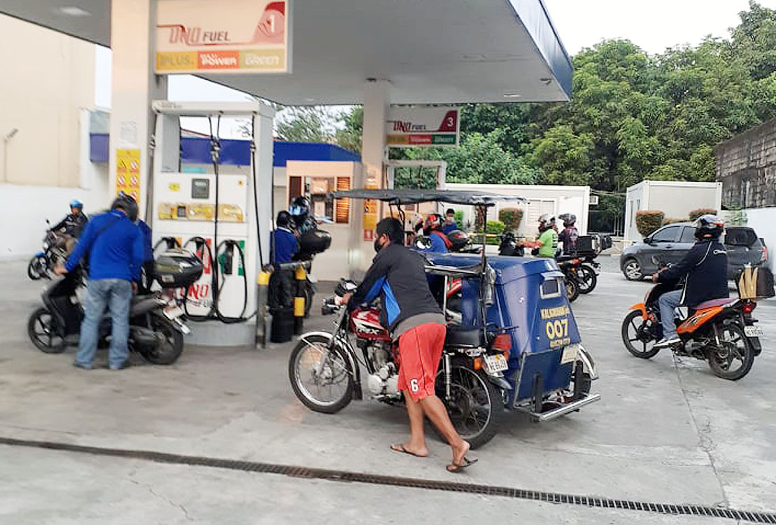 DOE cracks down on 54 profiteering gas stations