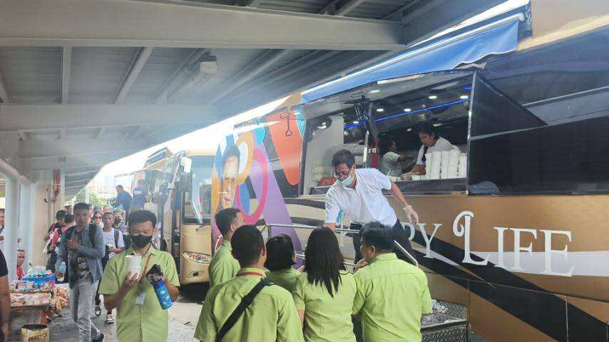 Chavit, kumambyo — mobile kusina sa EDSA, para sa pananagutan hindi sa destabilisasyon
