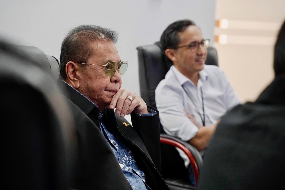 Ping says it’s on: Chavit ready to spill on flood control projects