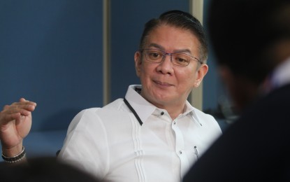 Kickback pa more! Chiz, dawit din sa Sorsogon streetlight project issue