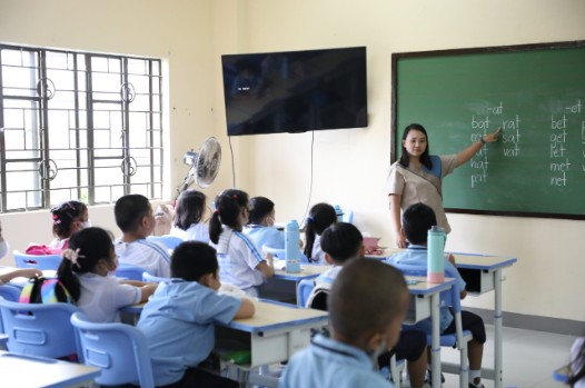 Teachers slam DepEd’s trimester plan: no to ‘trial-and-error’ education