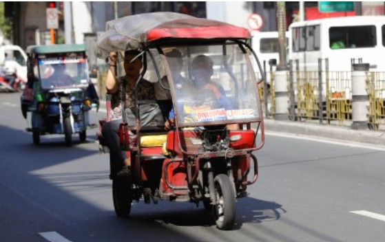 E-bikes, e-trikes bawal na sa major roads simula Dec. 1 — DOTr