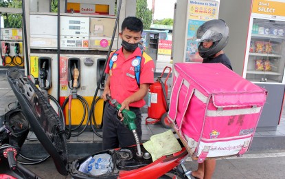 Presyo ng gasolina, diesel muling tataas sa Setyembre