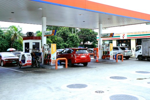 PH left bleeding at the pump as ING warns we’re among Asia's worst hit by oil surge