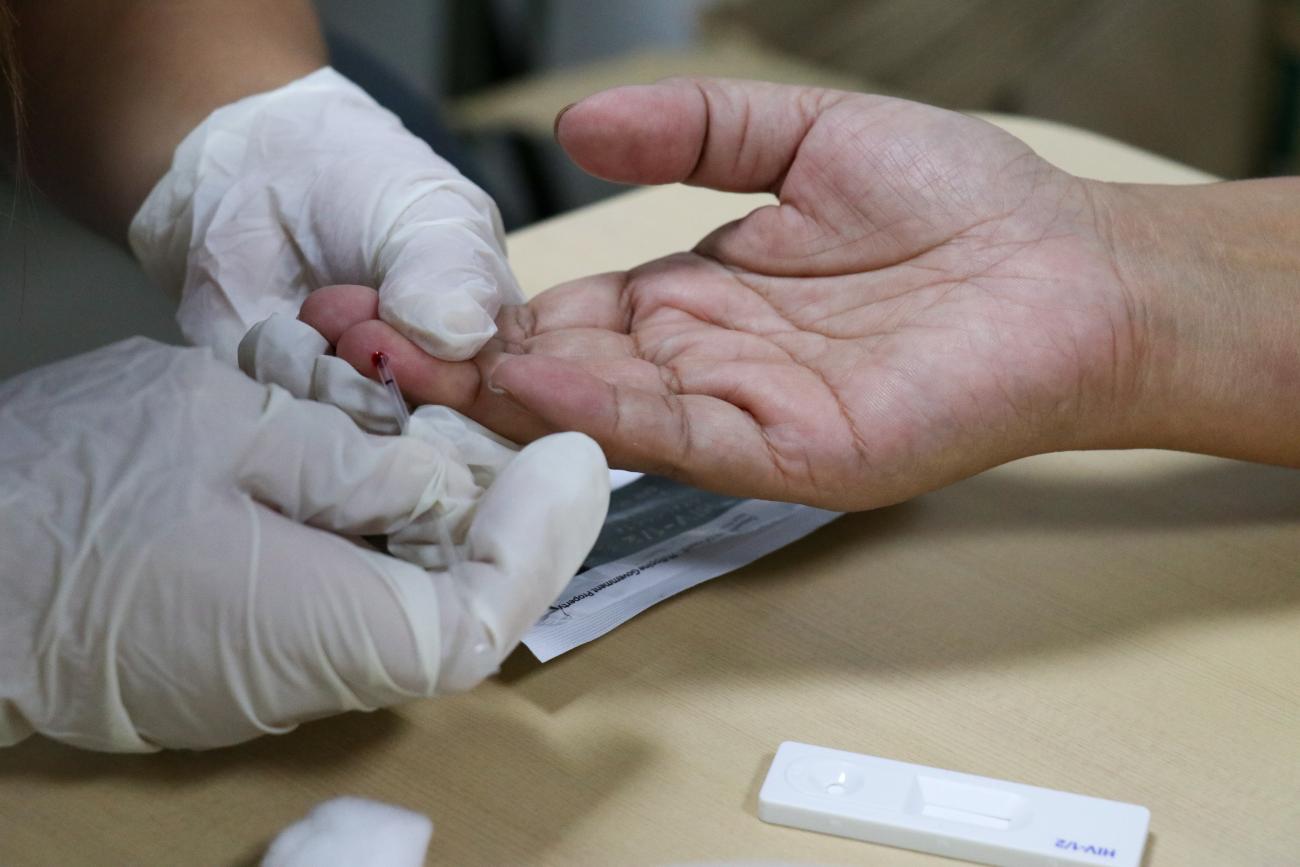 Pagkalat ng HIV masusugpo sa testing, malayang diskurso sa safe sex — DOH