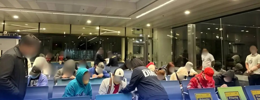 24 Filipinos duped in Cambodia ‘love scam’ flown home