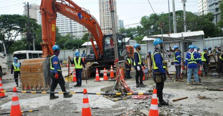 Demolition ng Metrowalk, sinumulan na para magbigay daan sa Ortigas Subway Project
