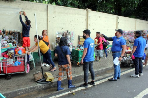 Sidewalk showdown: Nartatez cracks down with one-strike rule