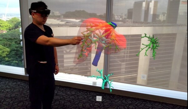 PLDT brings 3D holographic medicine to PH hospitals, promises safer surgeries for Filipinos