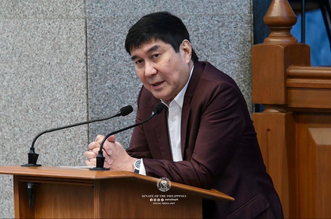 Raffy Tulfo isinusulong ang pag-obliga sa e-trike drivers na kumuha ng lisensya, rehistro