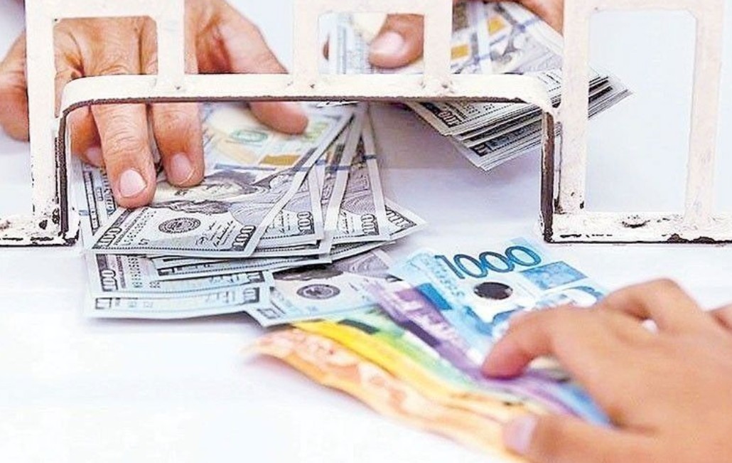 Piso, lumagapak sa all-time record low na ₱59.13:$1; isyu ng flood control, isa sa mga salarin