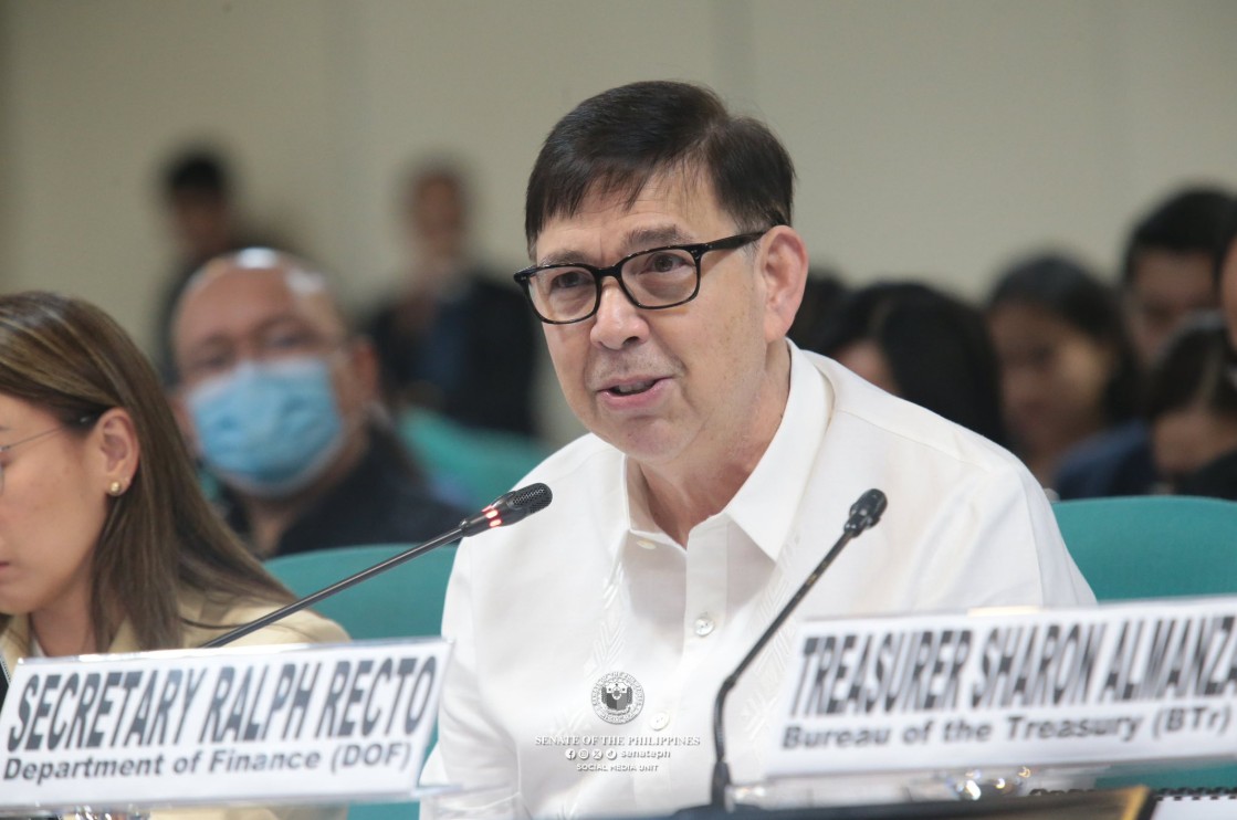 Recto: panukalang VAT cut, posibleng magpabagsak sa ekonomiya