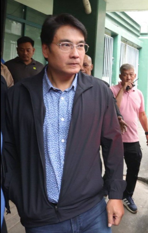 Revilla back in jail – another scam, another shame
