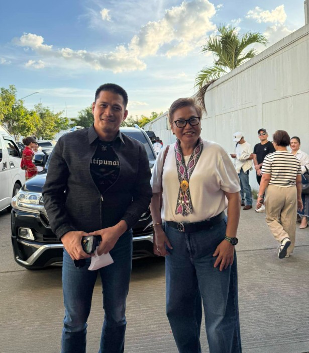 Robin claims ‘PDP-Laban is dilaw’ as ‘dilaw pa sa dilaw’ Guanzon rides with Sara 2028