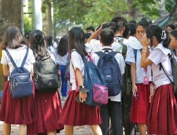 Bagong curriculum sa Senior High, sinabak agad sa pagbubukas ng klase