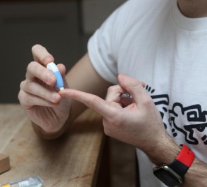 Bagong HIV self-test kit, pwedeng gamitin nang pribado sa bahay