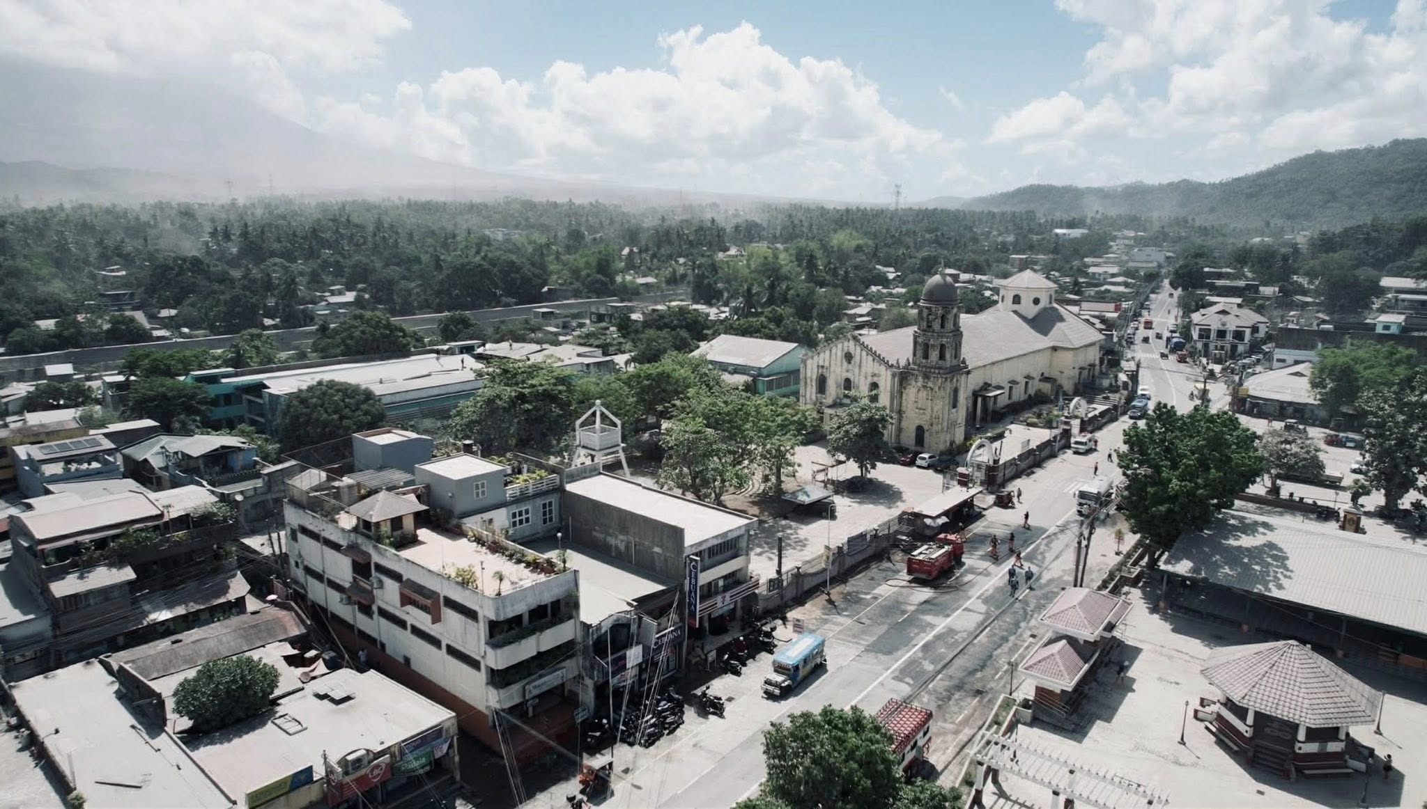 Mayon ashfall hits over 6,000 homes in Albay after lava dome collapse