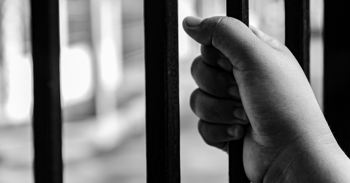 Babae buking na may warrant, arestado sa QC habang kumukuha ng police clearance