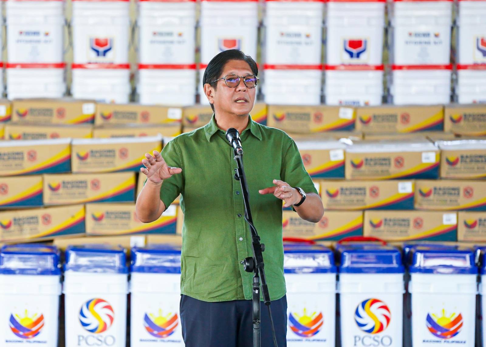 ‘Serbisyo muna bago pamumulitika’ — panawagan ni Marcos sa mga public servants