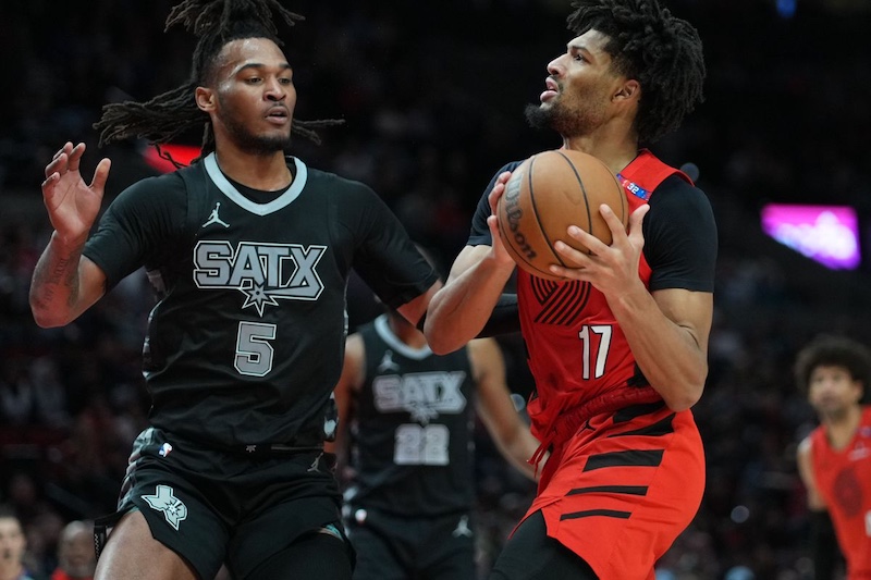 NBA: Blazers tinalo ang Spurs 120-109, pero tanggal na sa playoff race