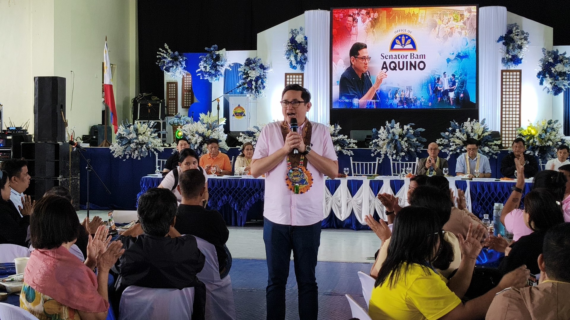 Matinding problema ng Burdeos, Quezon sa mga nasirang silid-aralan, idinulog ni Mayor Gonzales kay Senador Aquino