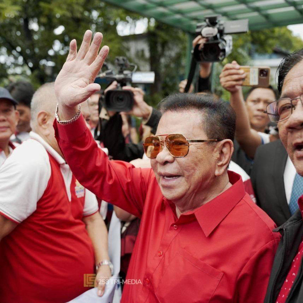 ‘Inciting to Sedition’: Malacañang, pinaiimbestigahan si Chavit Singson