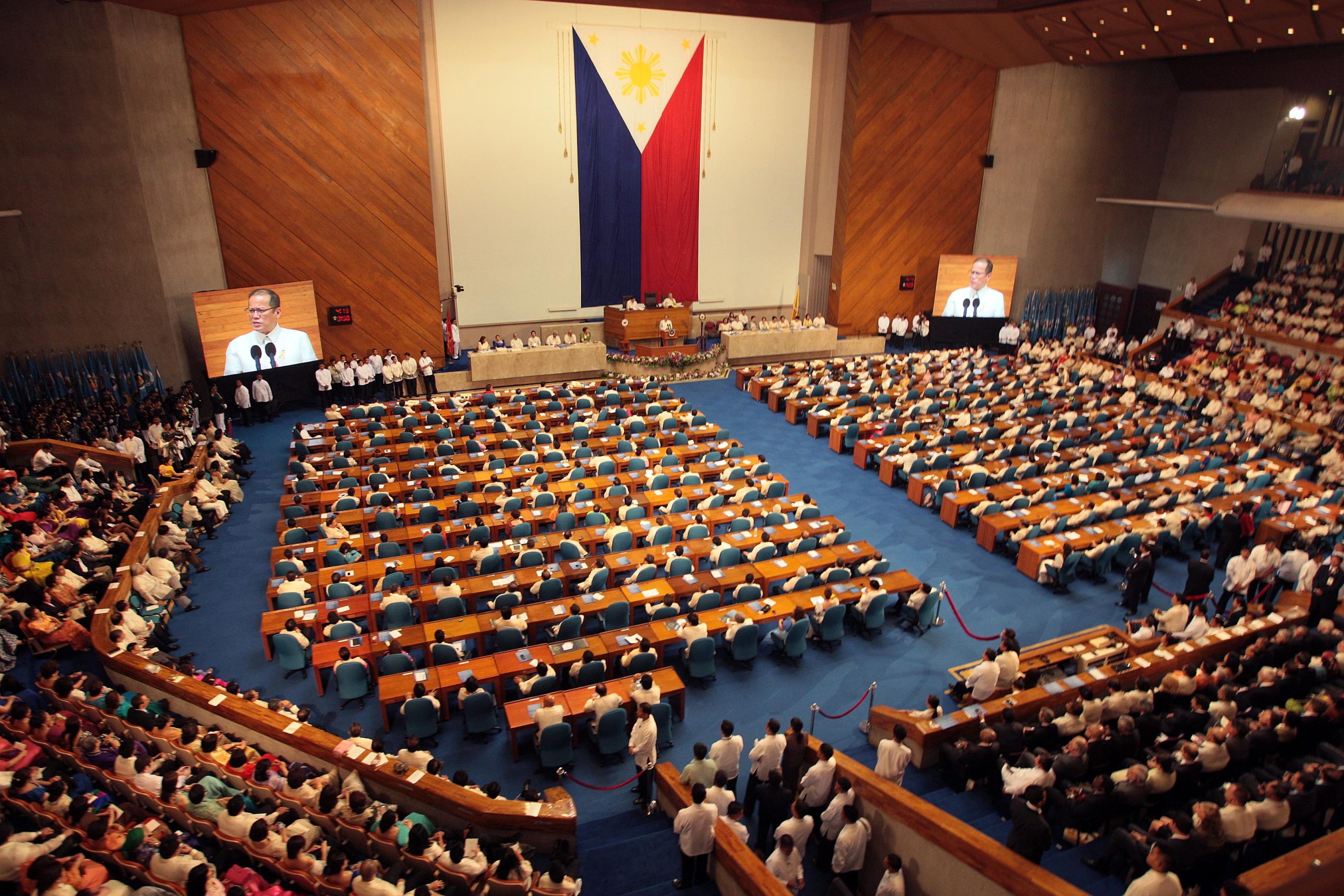 Senado, target bawasan ng 20% ang pondo ng DPWH dahil sa overpricing
