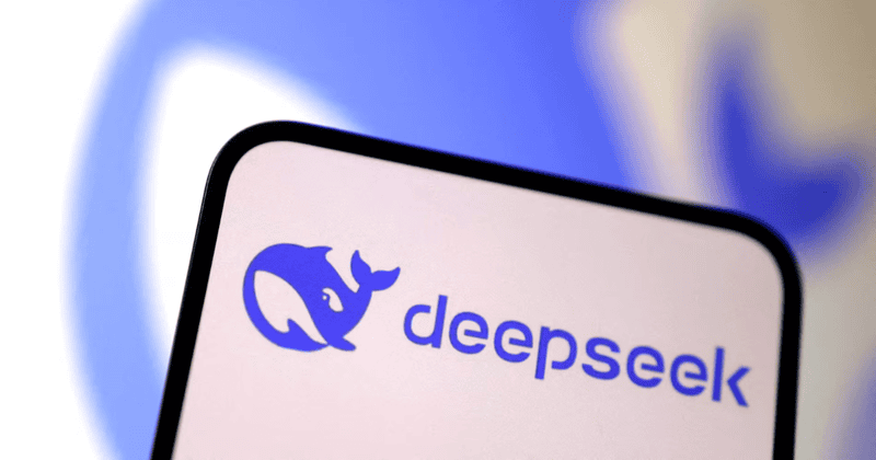 DeepSeek: Ang Bagong Hamon ng Tsina sa Mundo ng Artipisyal na Intelihensiya