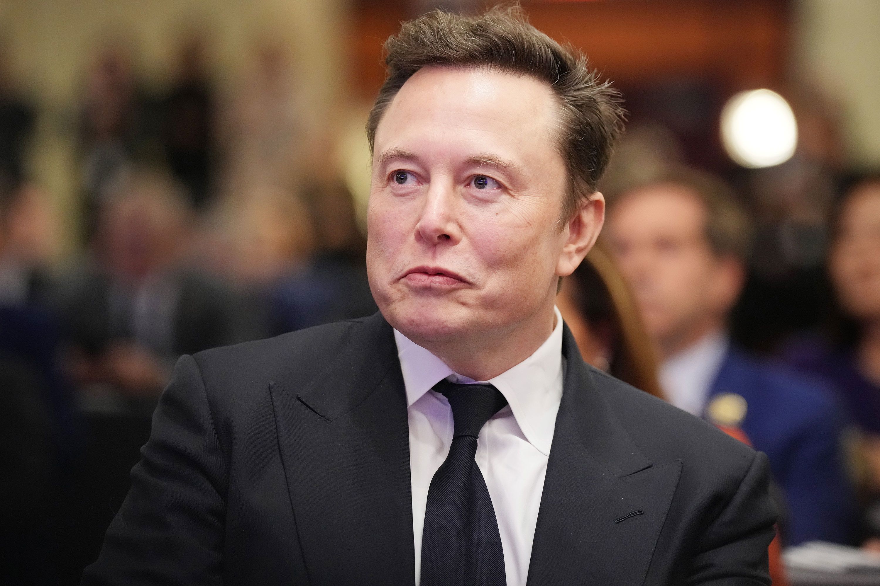Elon Musk, nanawagan ng 'Fight' sa pagkamatay ni Charlie Kirk