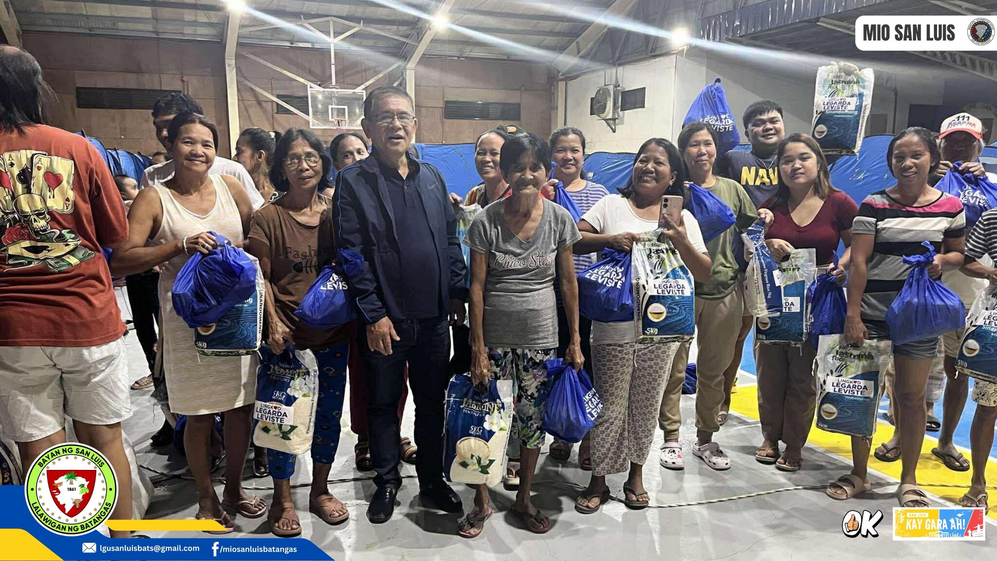 Tingnan: Agarang tulong, ipinamahagi sa mga evacuation centers sa Batangas