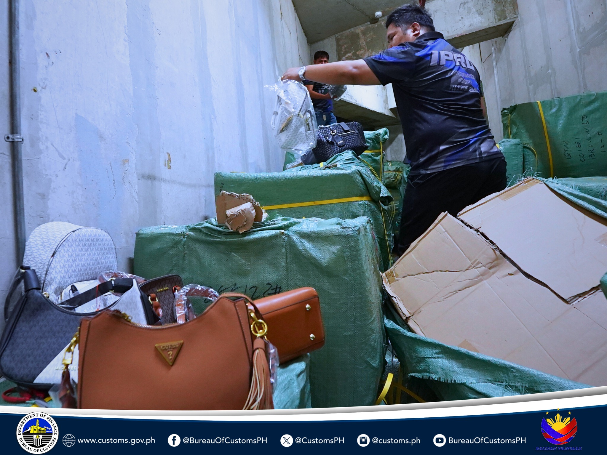 ₱15.8B halaga ng pekeng produkto, nasamsam ng Customs sa Divisoria