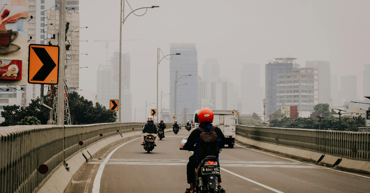 Batas na nagpapababa ng parusa sa motorcycle violations, nilagdaan ni PBBM