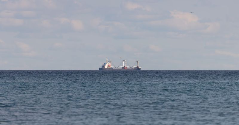 3 foreign ships sa Maynila, na-flag dahil sa irregularities — PCG