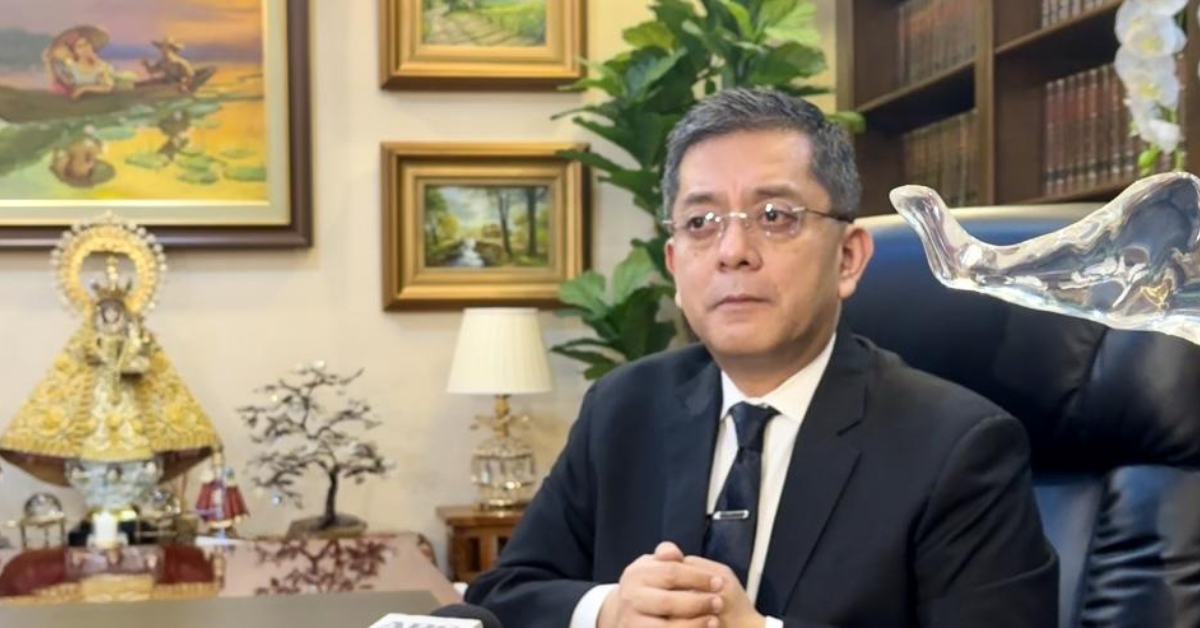 Comelec chief Garcia sa mga snatcher: 'Sa laki ng mata ko, paano ako mapagkakamalang Chinese?'