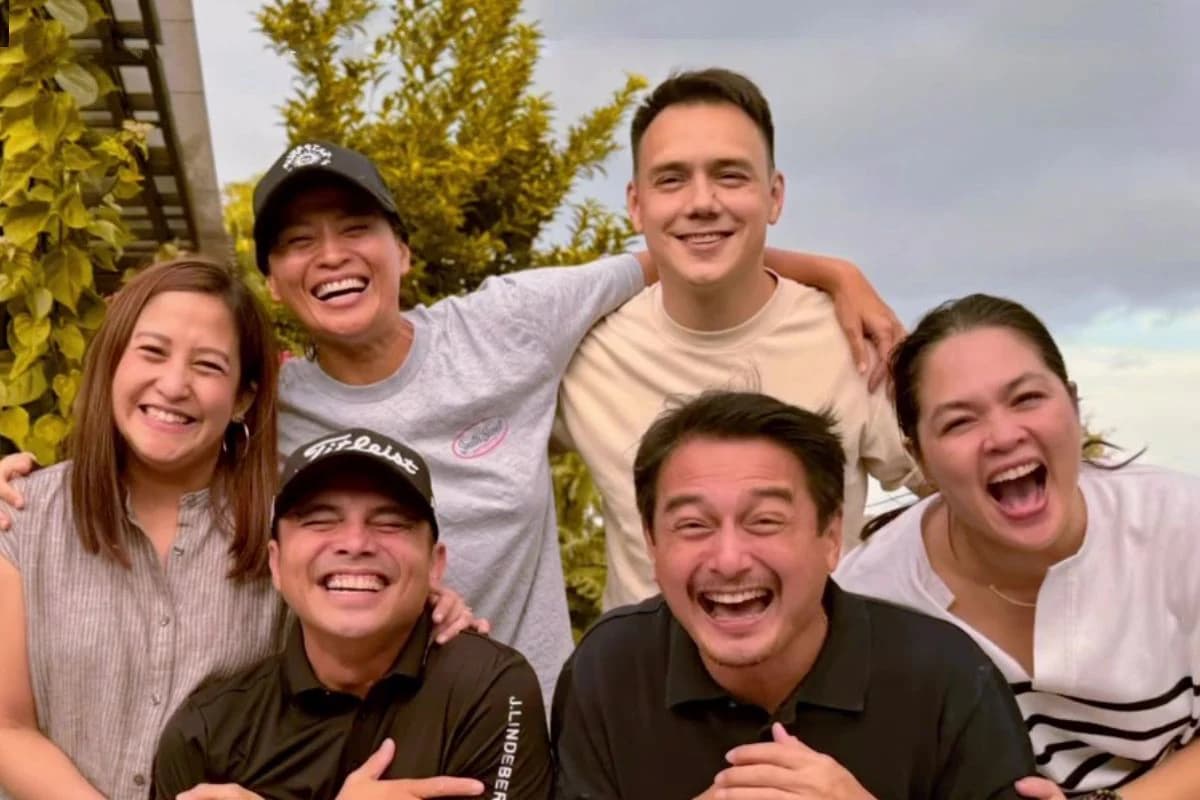 Gimik stars nag-reunite sa isang masayang Christmas party