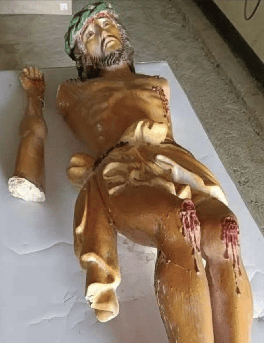 Image of Christ damaged after an earthquake hit Eastern Samar — Symbolism or structural concern?