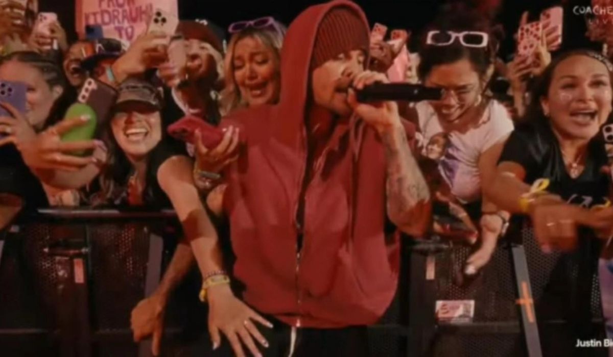 Gusto hawakan “ibang beat”? Fan sa Coachella, pinagpyestahan dahil kay Justin Bieber
