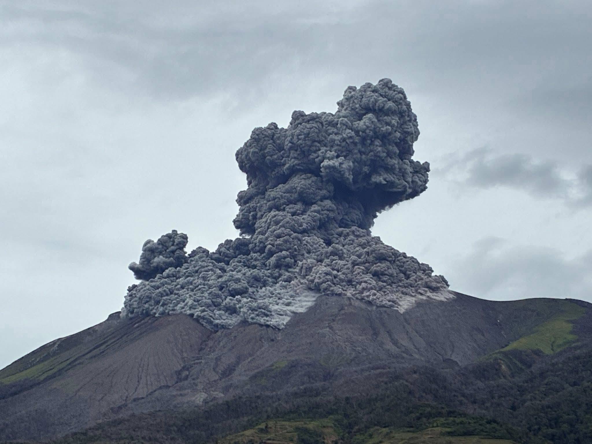Kanlaon erupts in 2-minute explosive burst, plume hits 2,000 meters — Prepared communities or panic waiting?
