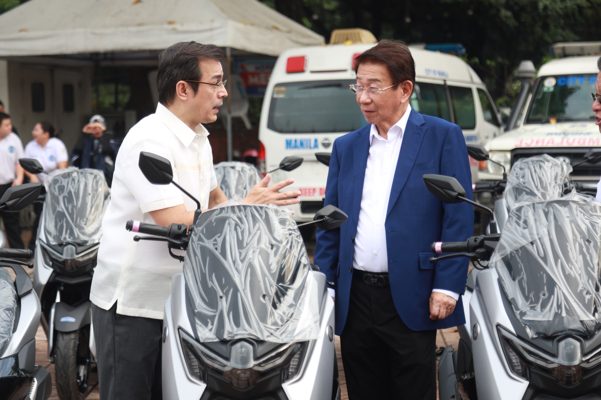 Manila Police District, nakatanggap ng 30 na bagong Yamaha Nmax at iba pang sasakyan mula sa samahan ng mga Filipino-Chinese (FFCCCII)