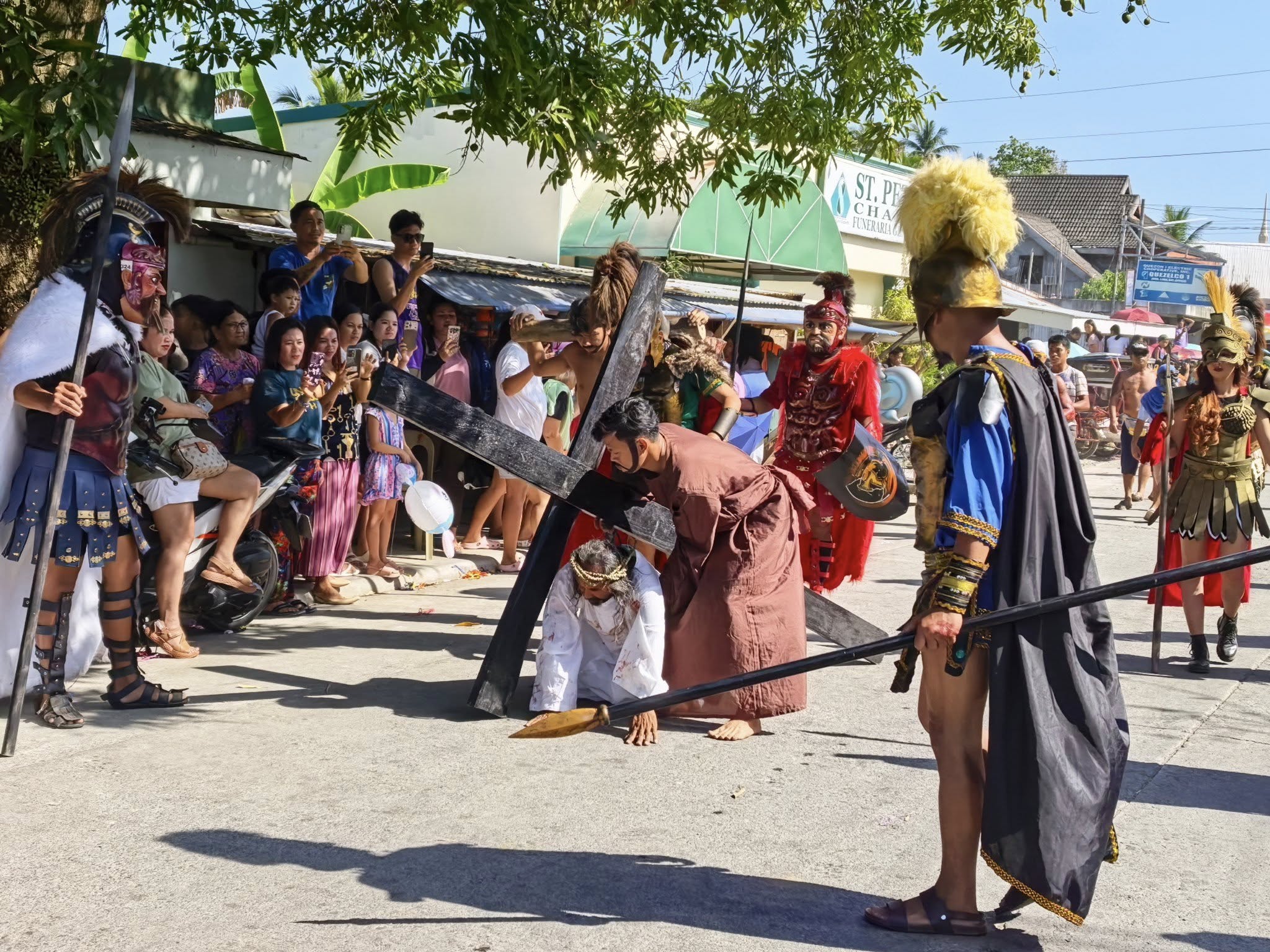 Over 900 devotees join Good Friday parade in General Luna — Is cultural faith being preserved amid modern times?