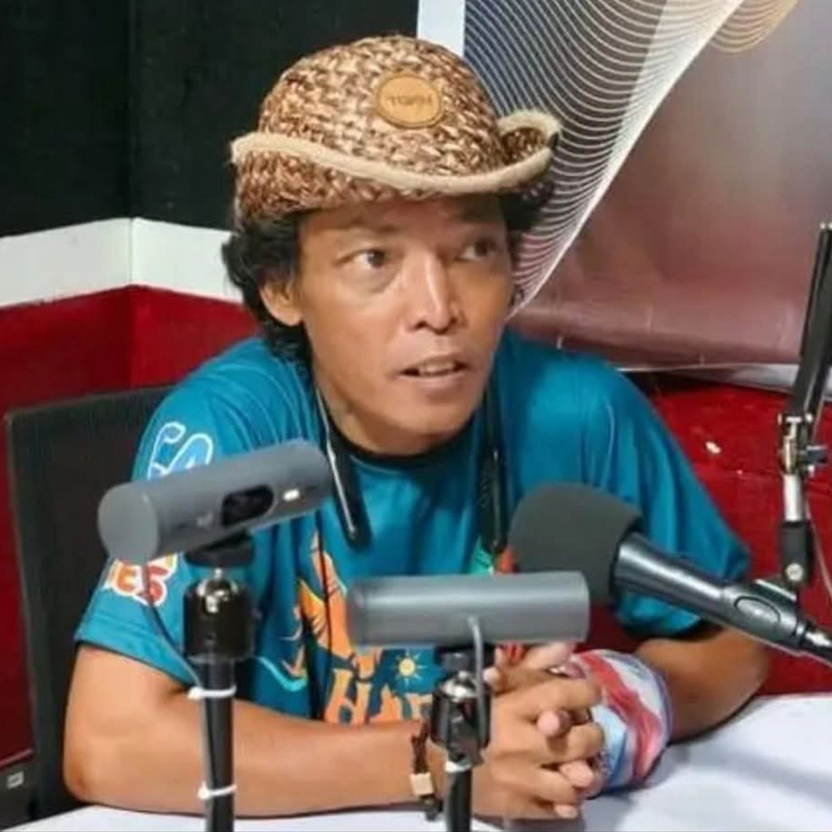 Kontrobersyal na ‘Philippine looper’, idineklarang ‘persona non grata’ sa Negros Oriental; Nanawagan sa Malacañang?