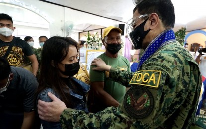 Pagbibigay Inspirasyon sa Kinabukasan: Paano Nakikipag-ugnayan ang PNP sa Kabataan